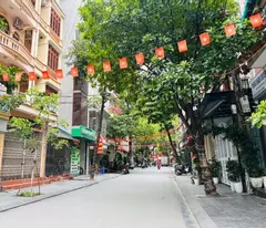 HOÀNG CẦU 72M² - MT 7M - Ô TÔ TRÁNH - VỈA HÈ RỘNG - Ở, KINH DOANH ĐỈNH.