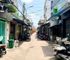 Nhà nát hẻm 6m oto thông nhiều hướng Nguyễn Duy P10Q8 (P.Chánh Hưng)