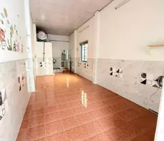 Nhà góc 2 tầng hẻm thông Tuy Lý Vương P12Q8. Giá: 4.88 tỷ