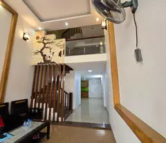 Nguyễn Văn Cừ Long Biên 9 tỷ 50m ô tô qua nhà gần công viên