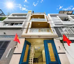 Nhà 4 tầng Hiệp Bình Phước - Hàng xóm KDC Hồng Long - Xe hơi đậu đổ ngày đêm