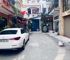 BÁN BIỆT THỰ PHÂN LÔ HOÀNG CẦU - Ô TÔ TRÁNH - 100M2 - 4 TẦNG - MT 10M - 51,5 TỶ