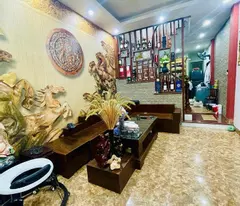 30m ra phố Tôn Đúc Thắng, nhà 30m x 4 tầng, giá chưa đến 9 tỷ