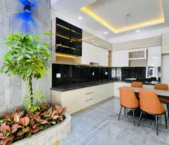 BÁN NHÀ PHỐ 5M X 26M GẦN KCN CẦU TRÀM, SÁT BÌNH CHÁNH