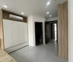CCMN XUÂN THỦY LÔ GÓC MT 17M – 8 TẦNG THANG MÁY – 30 PHÒNG FULL NỘI THẤT – Ô TÔ VÀO NHÀ