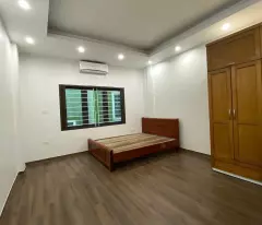 THẠCH BÀN – NHÀ ĐẸP FULL NỘI THẤT – 5 TẦNG – Ở NGAY