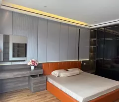 BÁN NHÀ BÁT KHỐI 90M2- 5 TẦNG THANG MÁY- Ô TÔ TRÁNH- GẦN HỒ-- 17.x Tỷ