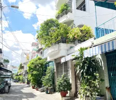 Nhà 3 tầng mặt tiền đường nội bộ 8m sát bờ kè đường Hưng Phú P9Q8. Giá: 7.38 tỷ