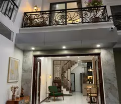 HƠN 5 TỶ – NHÀ MỚI PHÚC LỢI – Ô TÔ ĐỖ CỔNG – FULL NỘI THẤT 🔥
🏡 3