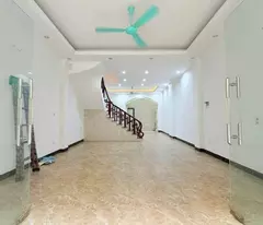 Nhà đẹp Thượng Thanh,long biên 12 tỷ 60m phân lô ô tô,nhà sạch sẵn sàng vào ở
