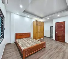 💰 7 TỶ CÓ NGAY NHÀ 5 TẦNG, Ô TÔ ĐỖ CỔNG, GẦN HỒ ĐIỀU HÒA TRUNG TÂM THẠCH BÀN - CỔ LINH