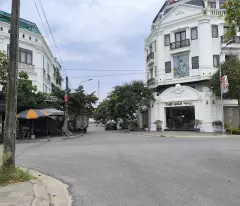 Chủ cần bán toà nhà 187.5m2 - Khu B KĐT Nguyên Khê - Đông Anh - Hà Nội. Giá 105tr/m2 = Giá Đất