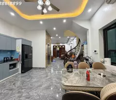 NGUYỄN KHANG CẦU GIẤY  99 M² - MT 6.5M - 6 TẦNG THANG MÁY - GẦN Ô TÔ - 27 TỶ
