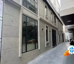 Nhà Thiên Lôi Aeon Mall vị trí sau nhà mặt đường có gara