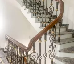 Cho thuê nhà, 101m2- 7T, Nguyễn Trường Tộ, Hàng Than, Trấn Vũ -46 tr
