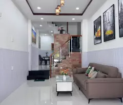 NHÀ NGAY KHU BÀN CỜ MẶT TIỀN VÕ TRỨ VỪA Ở VỪA KINH DOANH, TTTP NHA TRANG.