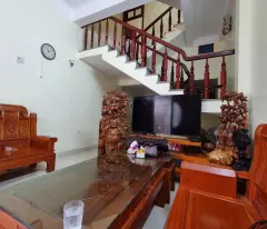 HÀNG HIẾM KHÓ TÌM – NHÀ 3 TẦNG DÂN XÂY KIÊN CỐ, Ô TÔ THÔNG THOÁNG, đường trần lãm vào mấy chục
