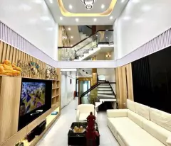 NHÀ 4,5 TẦNG MIẾU HAI XÃ – THANG MÁY, GARA Ô TÔ, CHỈ 6,89 TỶ