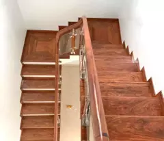 Nhà tôi cho thuê nhà, 122m2_ 5T; Huỳnh Thúc Kháng, Nguyên Hồng -37 tr