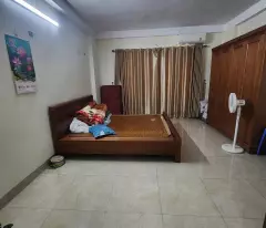 Bán nhà thanh lân 5 tầng dân xây ở ngay lô góc gần phố hoàng mai