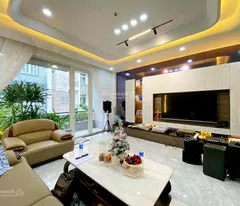 Bán nhà mặt tiền 4 tầng xe hơi khu dân cư Phú Lợi ngang 5m Nội thất lung linh Hoàn công đủ
