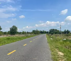 Bán 36m x 70m đất mặt tiền Lê Quang Định - LaGi 400m2 thổ cư gần Biển