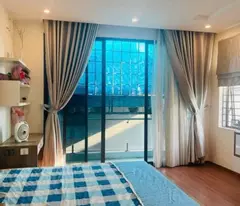 Bán Nhà 5 Tầng Nguyễn Hữu Thọ Hải Châu, oto đậu trước nhà, Full Nội Thất, Giá 5.3 Tỷ