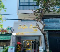 Cho thuê nhà mặt tiền Hiền Vương Q.Tân Phú 80m², 6 TẦNG