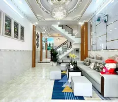 NHÀ HẺM XE HƠI, CẠNH PHÚ MỸ HƯNG, HƠN 5 TỶ, 3 TẦNG KIÊN CỐ