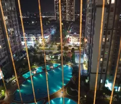NHỈNH 7 TỶ- CHUNG CƯ VINHOME GARDENIA -80M2 - 2 NGỦ - 2 WC - FULL NỘI THẤT - VIEW BỂ BƠI