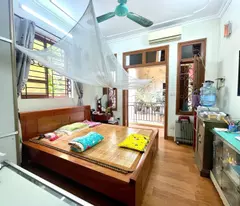 Giảm kịch nóc sập trần gần 4 tỷ bán nhà mặt phố vân hồ 4 tầng dân xây lô góc ô tô hai bà trưng