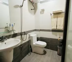 BÁN NHÀ 5 TẦNG, DT 37M² – NHÀ GẦN NHƯ MỚI, THIẾT KẾ HIỆN ĐẠI – TỨ HIỆP, YÊN SỞ, HÀ NỘI NHỈNH 7 TỶ