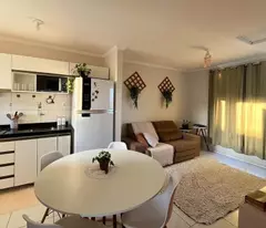 **Bán nhà mặt tiền Phùng Văn Cung. phường 4, Phú Nhuận (4*7) nở hậu