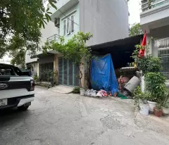 Bán nhà Bát Khối 10 tỷ 60m ô tô đỗ cửa,tặng nhà c4