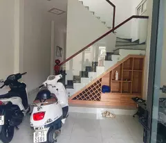 Bán nhà 3 tầng, 52m2 đường Hồ Văn Tư, Trường Thọ, Thủ Đức, TP HCM, sổ hồng riêng. Giá 4.58 tỷ.