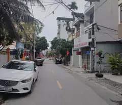 BÁN ĐẤT VIỆT HƯNG 250M2- MT 10m- NGÕ NÔNG- Ô TÔ TRÁNH- 45 TỶ