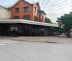 Cho thuê nhà, Xã Đàn, Ô Chợ Dừa, Nguyễn Lương Bằng; 118m2* 4T -31 tr