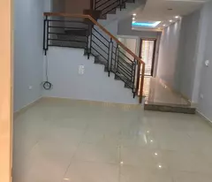 CHO THUÊ NHÀ NGUYÊN CĂN QUẬN 9 4PN, 3WC - Có cửa hậu