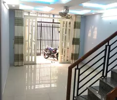 CHO THUÊ NHÀ NGUYÊN CĂN QUẬN 9 4PN, 3WC - Có cửa hậu