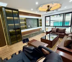 Tư Đình Long Biên 9 tỷ 55m ngõ ô tô,gần phố,sổ đỏ vuông cần bán nhanh