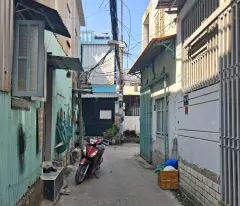 BÁN NHÀ HẺM 994 HUỲNH TẤN PHÁT – P. TÂN MỸ, QUẬN 7