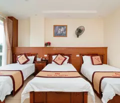 CHÍNH CHỦ BÁN 2 TÒA KHÁCH SẠN 10 TẦNG VỊ TRÍ ĐẸP NHẤT MẶT PHỐ ĐI BỘ KIM ĐỒNG CAO BẰNG