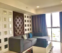 Cho thuê căn hộ lầu cao 3 VIEW siêu đẹp