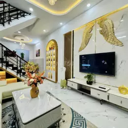 NHÀ TRUNG TÂM PHÚ NHUẬN HXH NHIÊU TỨ,P.07,Q.PHÚ NHUẬN 1 TRỆT 3 LẦU