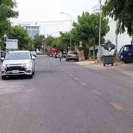 Bán gấp 3007m2 giá 350triệu bao sổ hồng riêng, ngay sát bên chợ trường thị xã Bình Phước