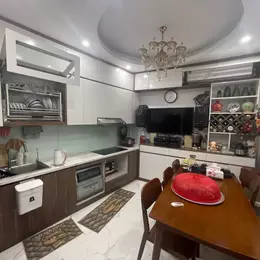 Nhà Đội Cấn- Ba Đình 42m2- 4 tầng- nội thất đầy đủ- giá 6 tỷ.