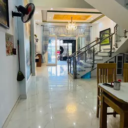 Bán nhà 3 tầng mặt tiền đường Anh Thơ 7m5 khu Nam Việt Á Đà Nẵng cạnh sông