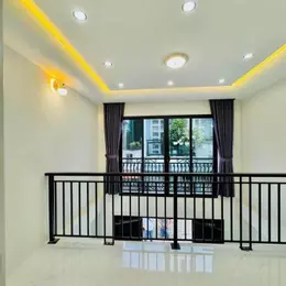 Cho thuê NNC Huỳnh Văn Bánh, Phường 13, Phú Nhuận 5 tầng 12tr