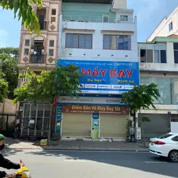 Cho Thuê Nhà Nguyên Căn mặt tiền đường Bạch Đằng Tân Bình.