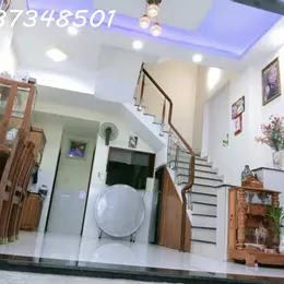 Cần bán căn nhà 1 trệt 2 lầu hẻm 175 đường 2 TnpB Q9.
